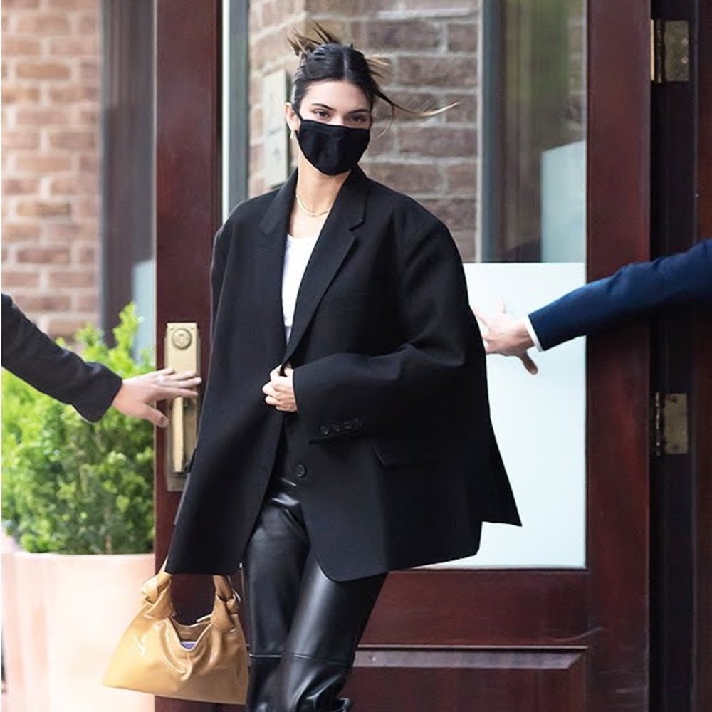 Oversized black blazer